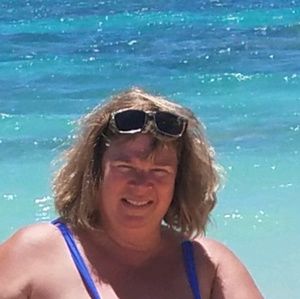 Meet your Posher, Valerie